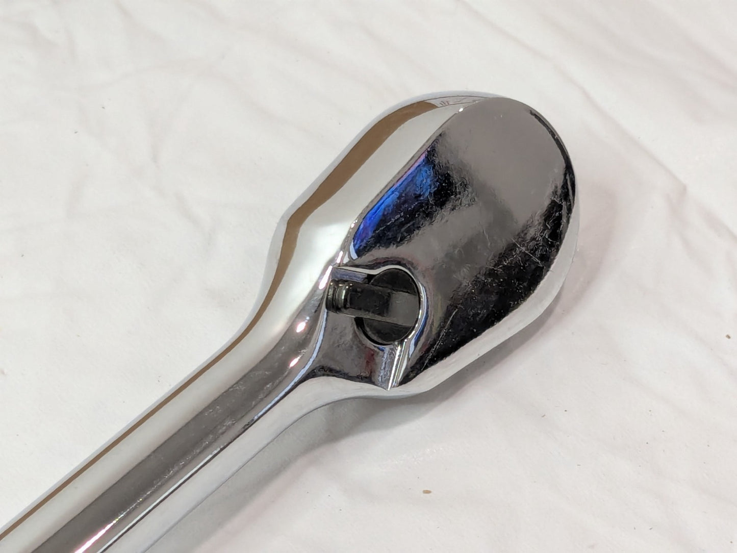 Tekton Non-Quick-Release Extra-Long Ratchet 1/2" Dr x 24" OAL SRH01224