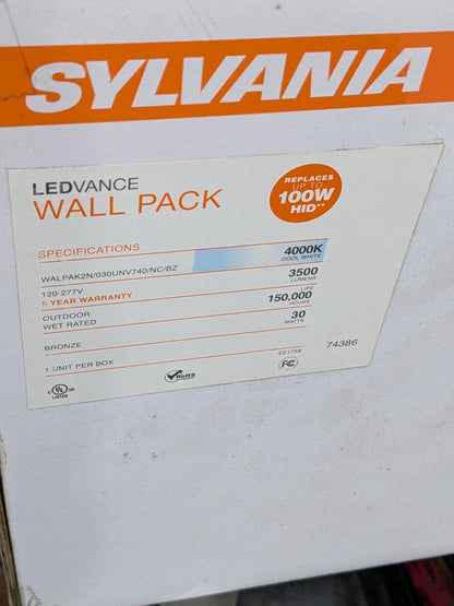 Sylvania LEDVANCE Wall Pack 30W 4000K Bronze WALPAK2N/030UNV740/NC/BZ