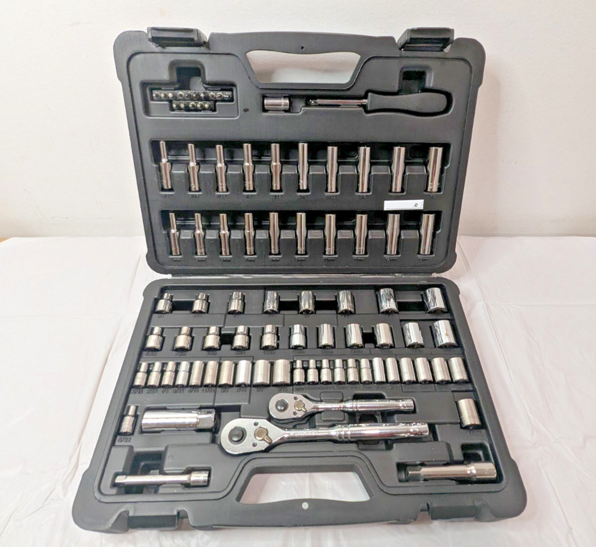 Stanley 85 Piece Mechanics Tool Set STMT71651