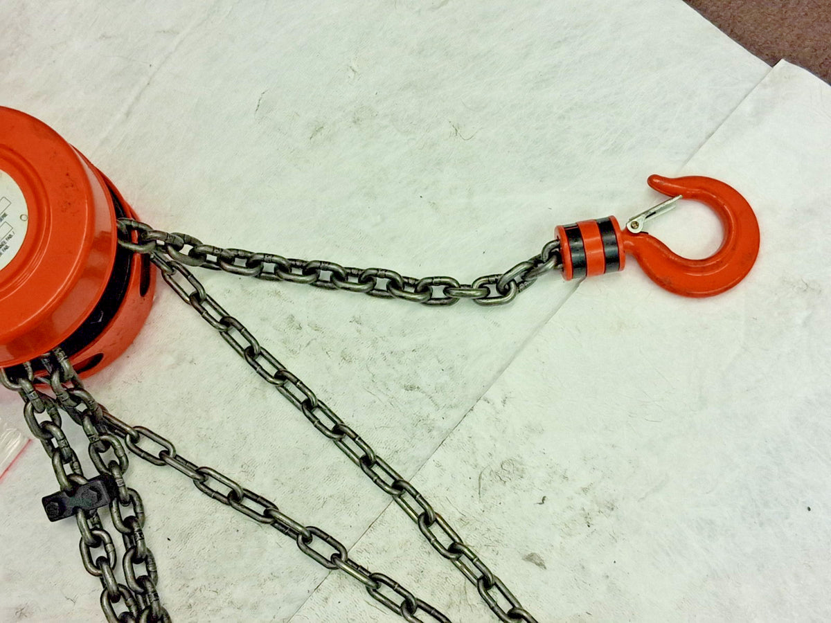 CM Manual Hoist 2000 lb Capacity 15Ft Max Lift 2210A
