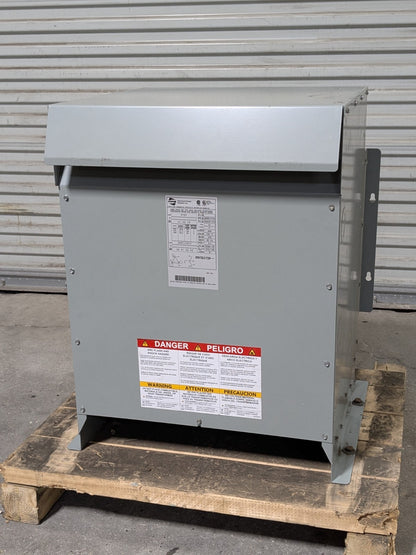 Hammond 51kVA Dry Type Drive Isolation Power Transformer 3 Ph 575V DM051NH