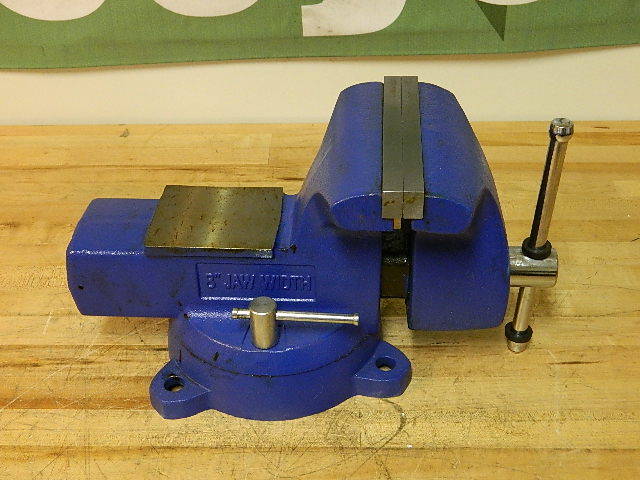 Gibraltar Combination Pipe / Bench Vise w/ Swivel Base 8" Jaw Width
