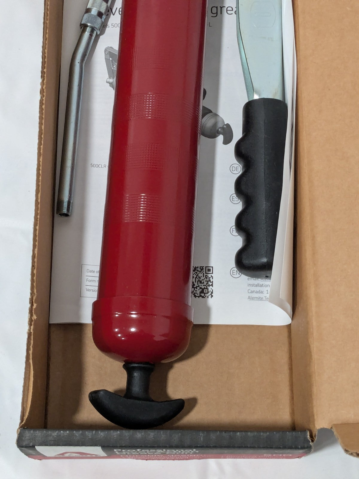 Alemite Manual Grease Gun: 10,000 psi, 16 oz Cartridge 500
