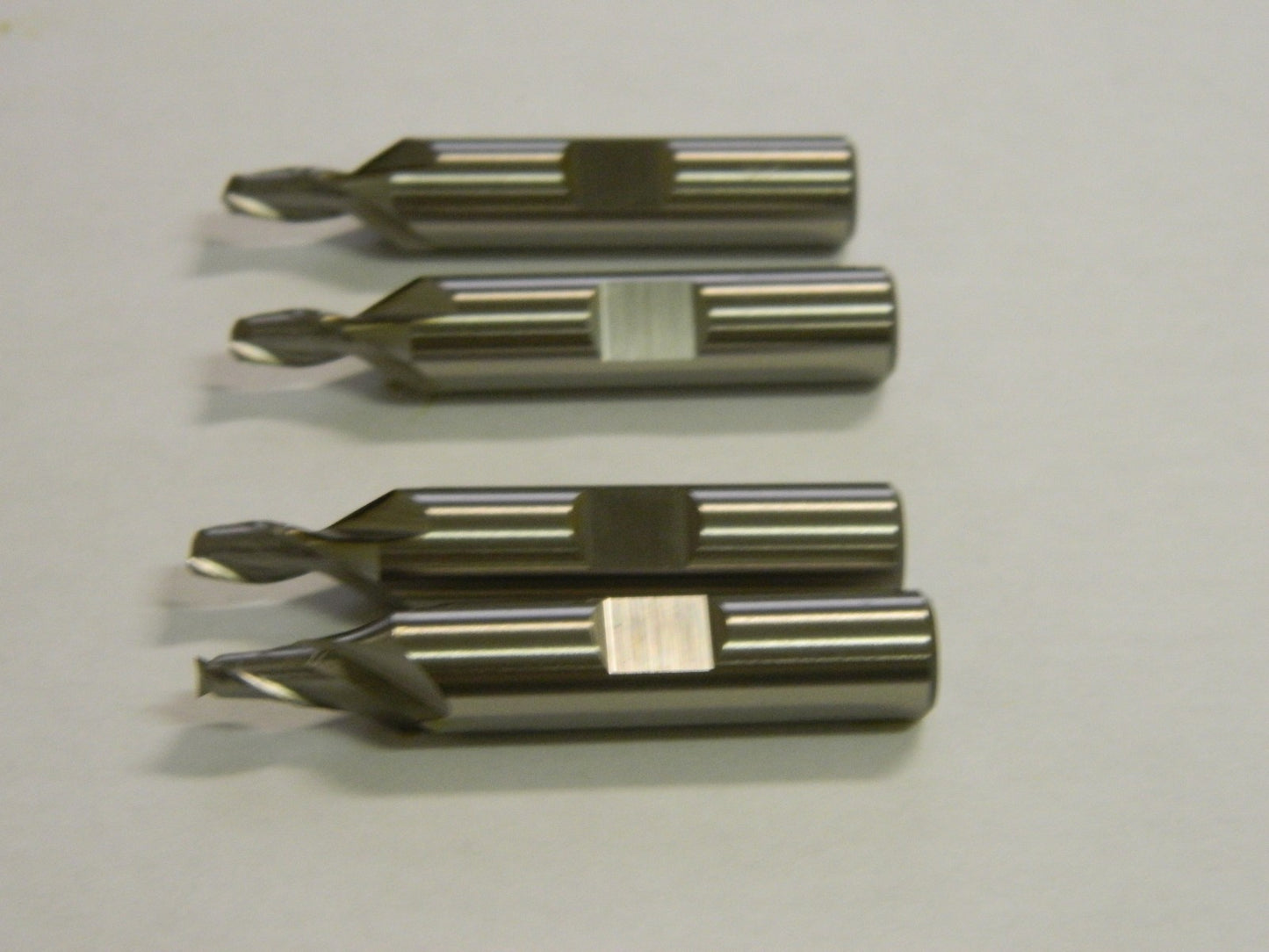 Putnam Tools Square End Mill 3/16" x 3/16" x 3/8" x 2-1/16"