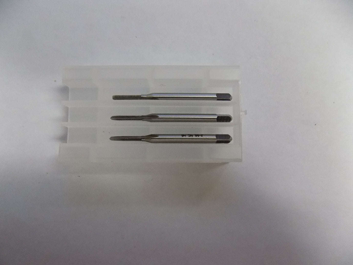 Made in USA 74422593 #2-56 UNC H2 3FL HSS Bright Bottoming Hand Taps