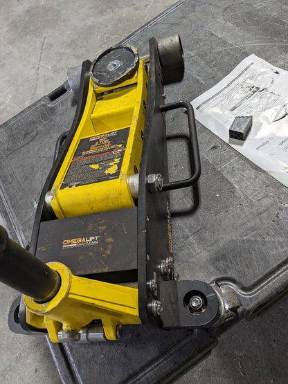 OMEGA Floor Jack: Aluminum 3 Ton Capacity Service  26030