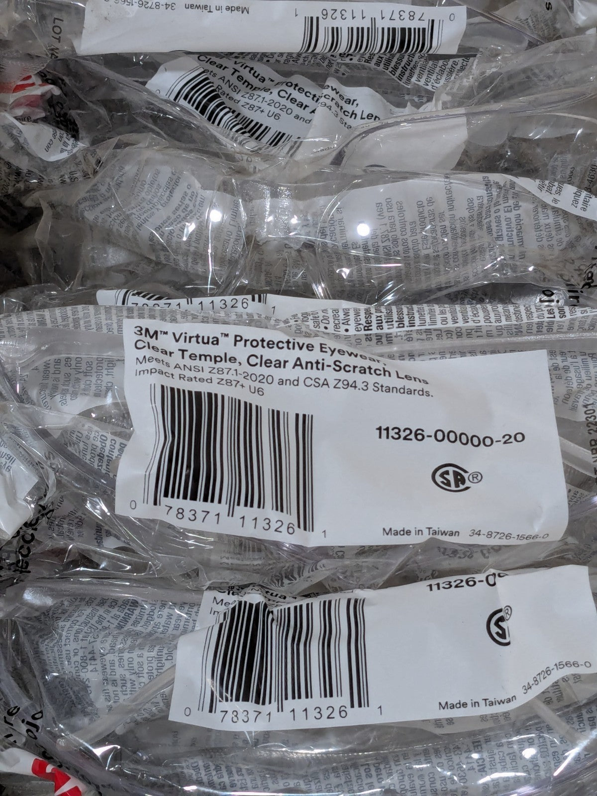 3M Safety Glasses: Scratch-Resistant, Polycarbonate, Clear Box of 19 7100110886