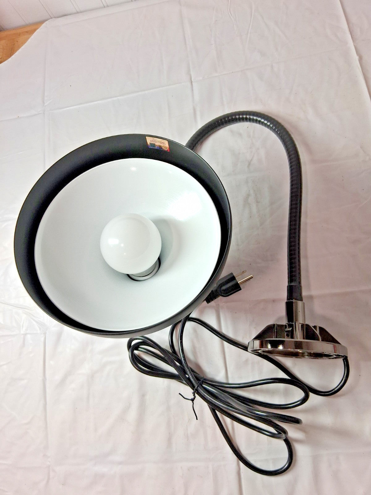 PRO-SOURCE Black Gooseneck Arm Task Light 25" Reach PS-HDT-25GN-SD