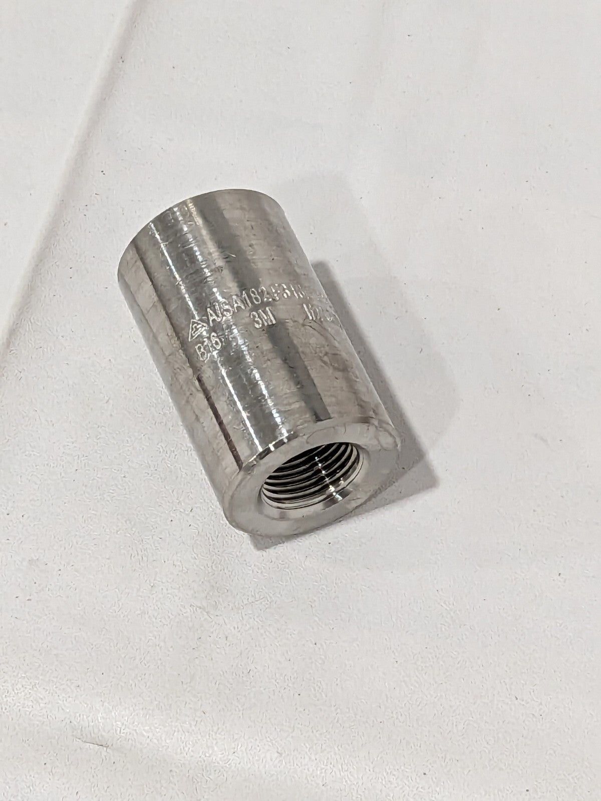 MERIT BRASS Pipe Reducer: 1/2 x 3/8" Fitting, 316 & 316L 3612D-0806