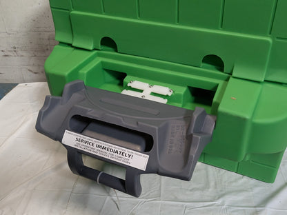 Honeywell Fendall Pure Flow 1000 Emergency Eyewash Station 7 Gallon 0.4 GPM