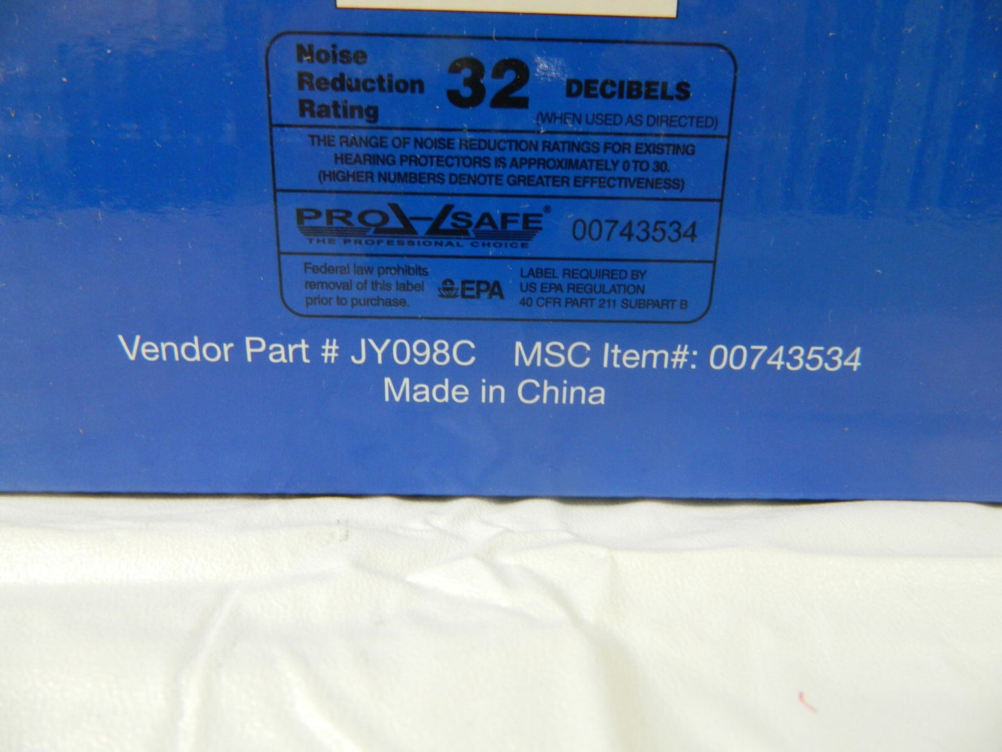 PRO-SAFE Earplugs: Foam, Bell, Roll Down, Corded Qty 200 Pairs JY098C