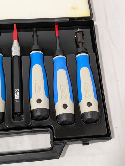 Noga | 7 Pc. Complete Deburring Tool Set in Plastic Case SP7700