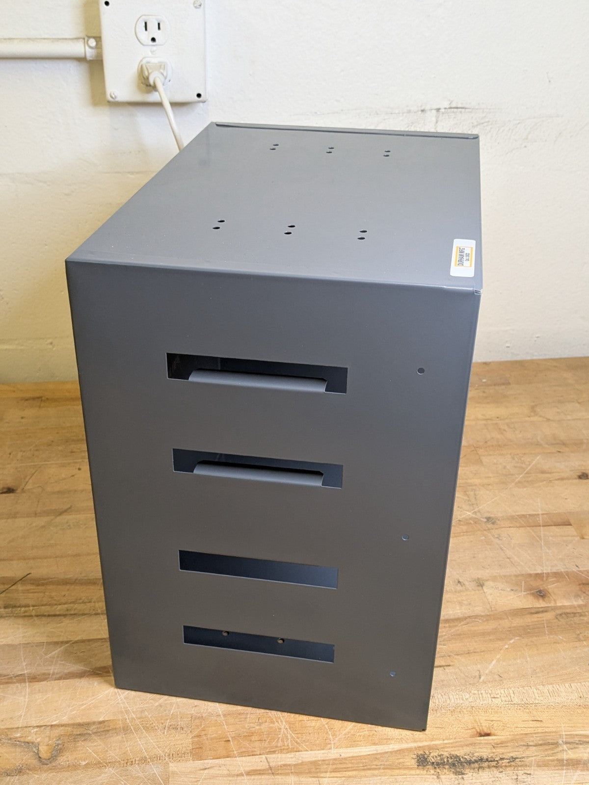 Durham Steel Rack w/ Handle for Large Plastic Compartment Boxes 291-95