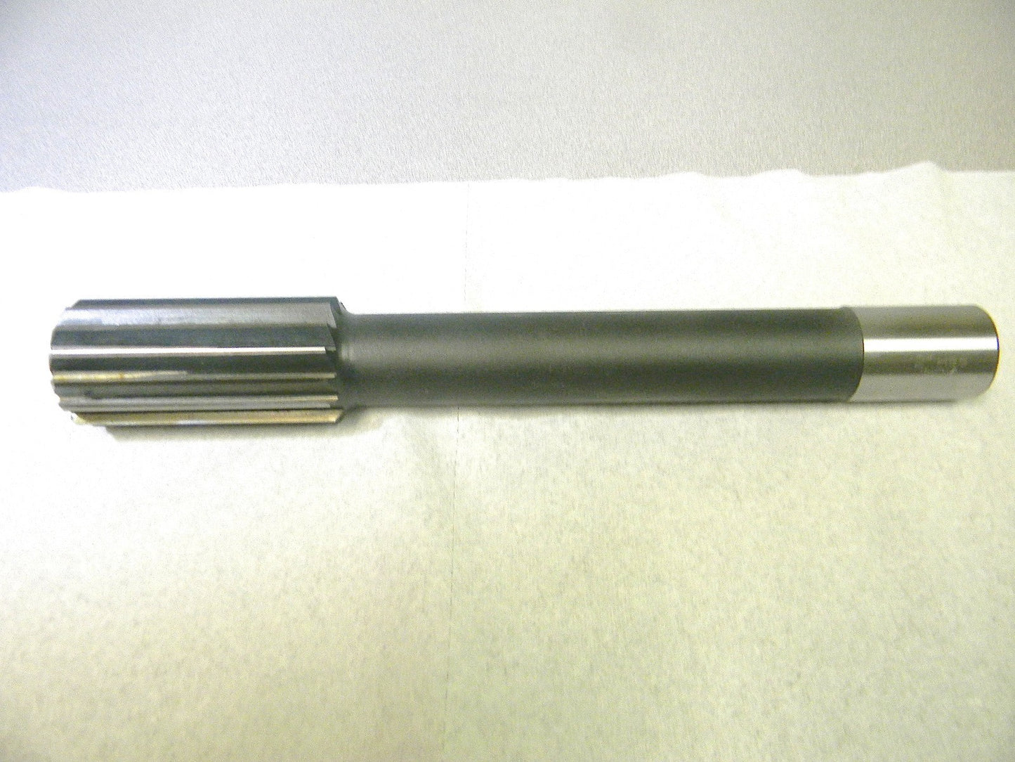 Interstate HSS Machine Reamer 2 Dia RH St Flute 4 Fl Lgth 14 OAL  02311488