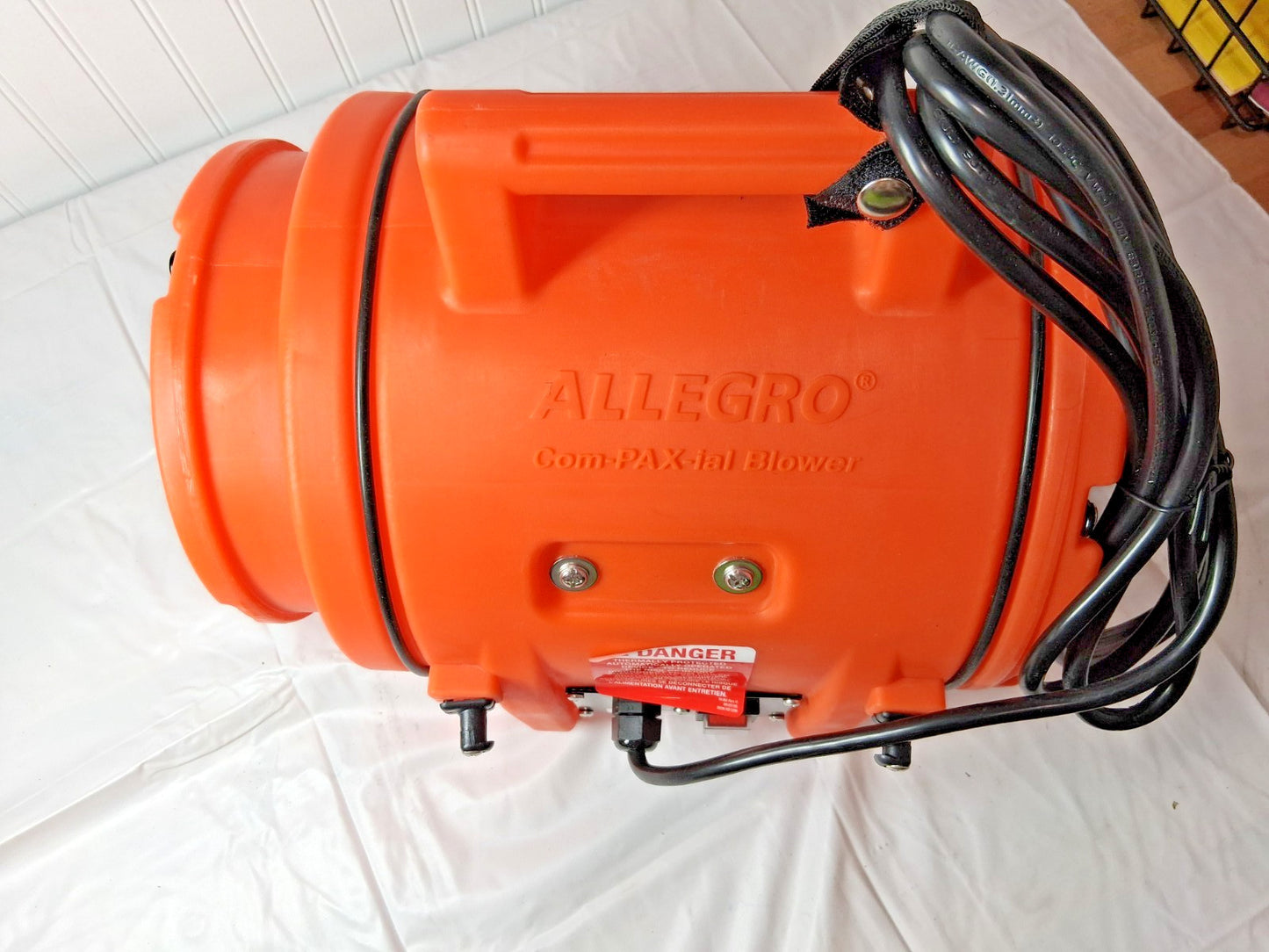 Allegro Axial Blower 1-Speed 115V 0.33 hp 8" Inlet/Outlet Electric 9533