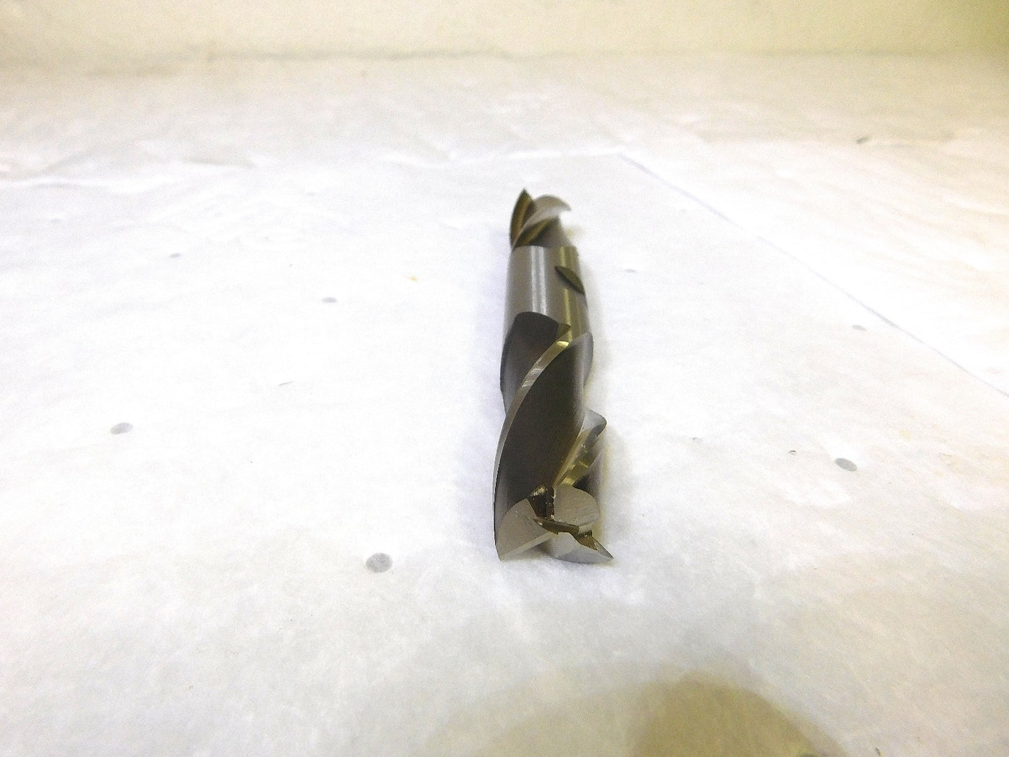 Precision HS Dbl End Mill 7/8 Dia 3Fl 1-7/8 LOC 7/8 Shk Dia 6-3/8 L 01714567
