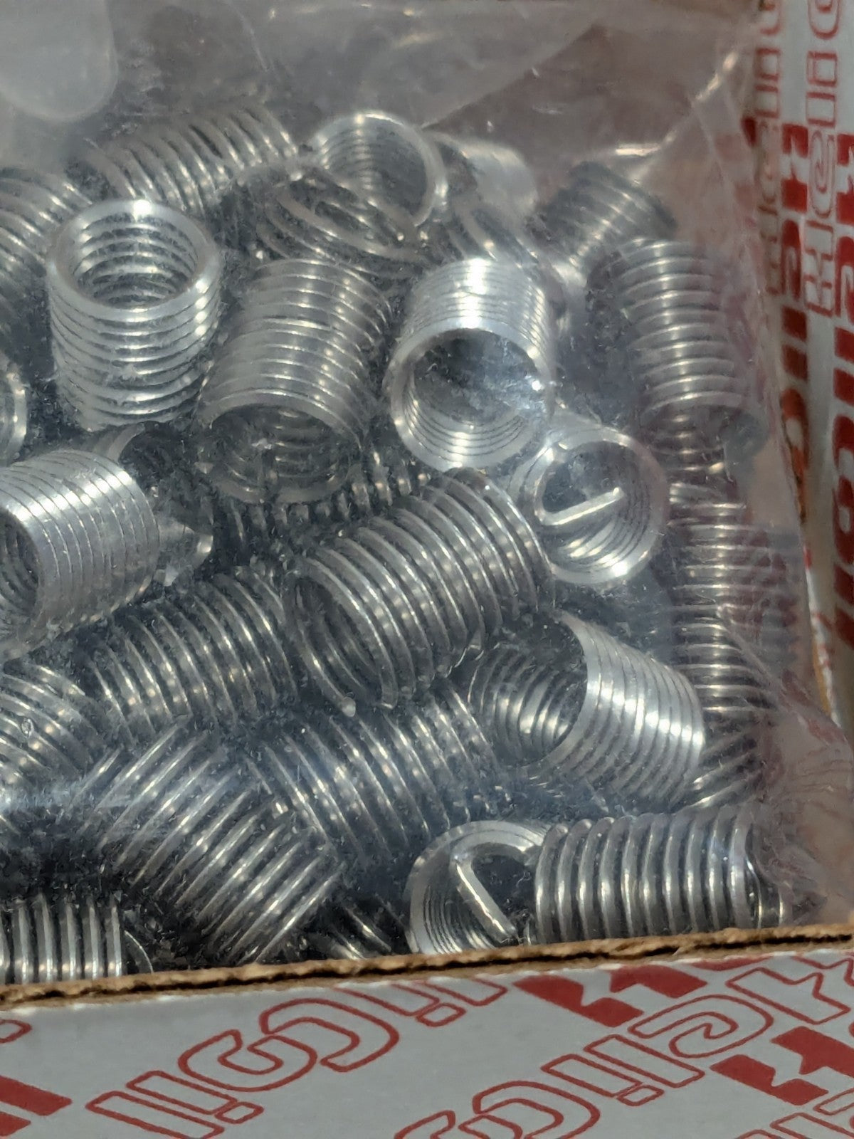 Heli-Coil Free-Running Insert: M8x1.25, 16.00 mm OAL Qty 100 70064522