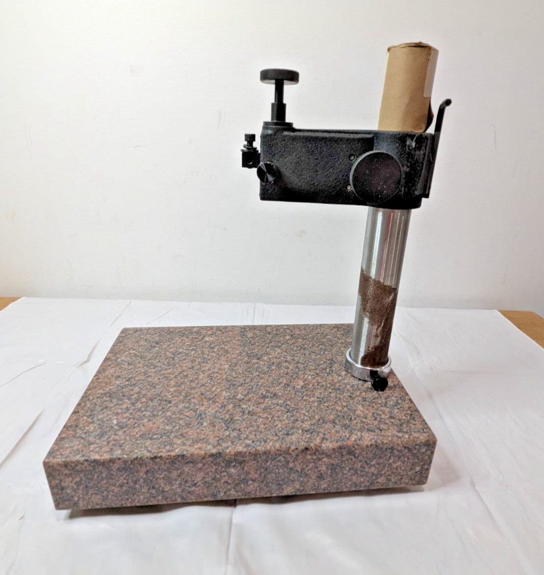 Starrett Granite Comparator Stand 8" x 12" x 2" W/O Indicator 566