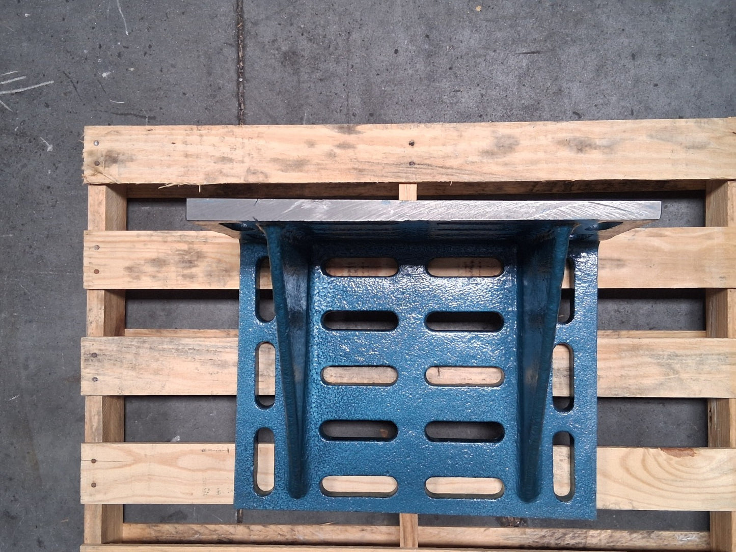 Pro Iron Machined Angle Plate 20" Wide x 12" Deep x 16" 418-4920