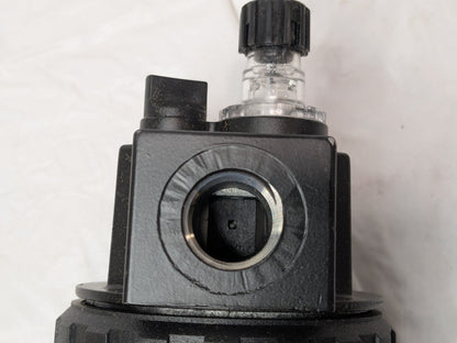 Parker Standard Compressed Air Lubricator 1/2" Port NPT Ends 90 CFM 07L34BE