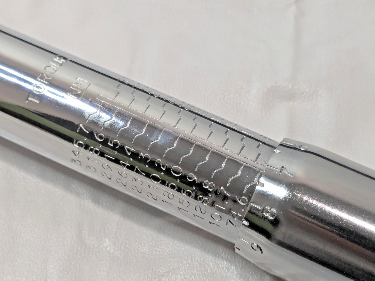 Proto 1/2" Drive Micrometer Torque Wrench w/Certificate 50 to 250 Ft/Lb J6014C