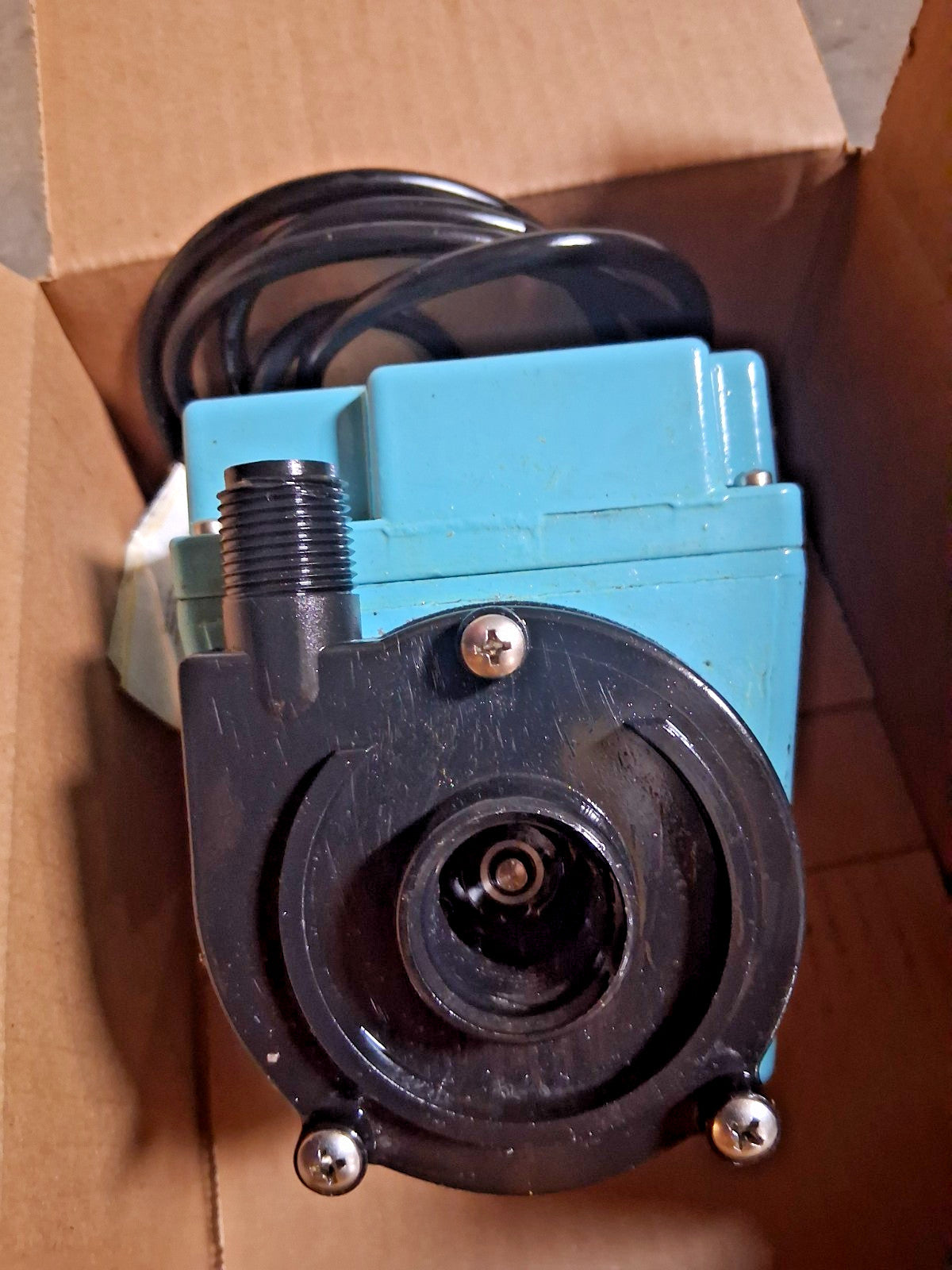 Little Giant Pumps Submersible Pump 3.5 AMP Rating 504203