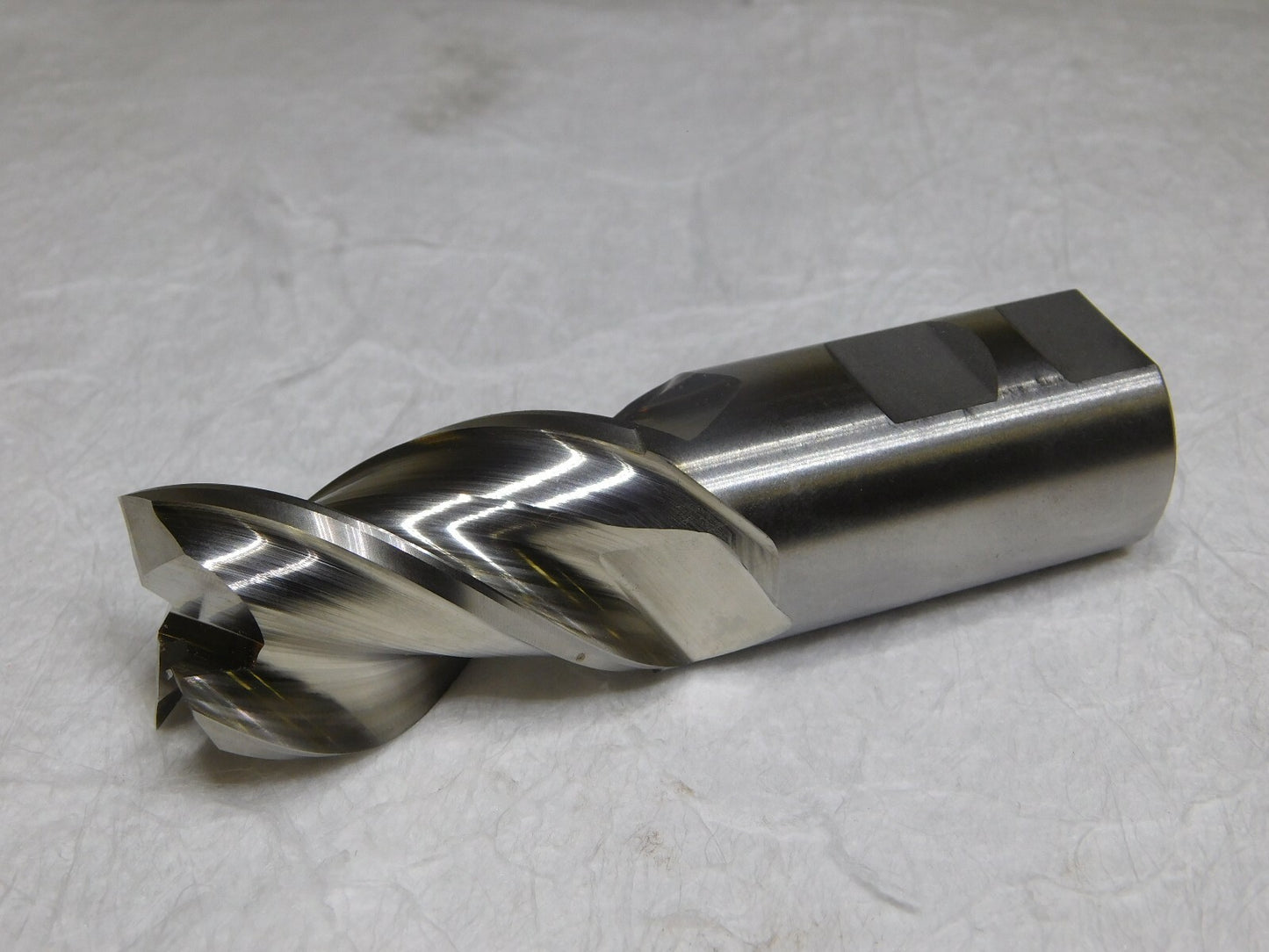 Cleveland PM Plus Center Cut End Mill 1.25 Dia 3Fl 1.25 Shank Dia 4.5L C40370