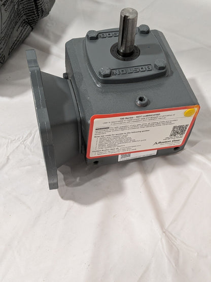 Boston Gear Speed Reducer: Quill, 1.54" Center to Center Shaft, 5:1 51894
