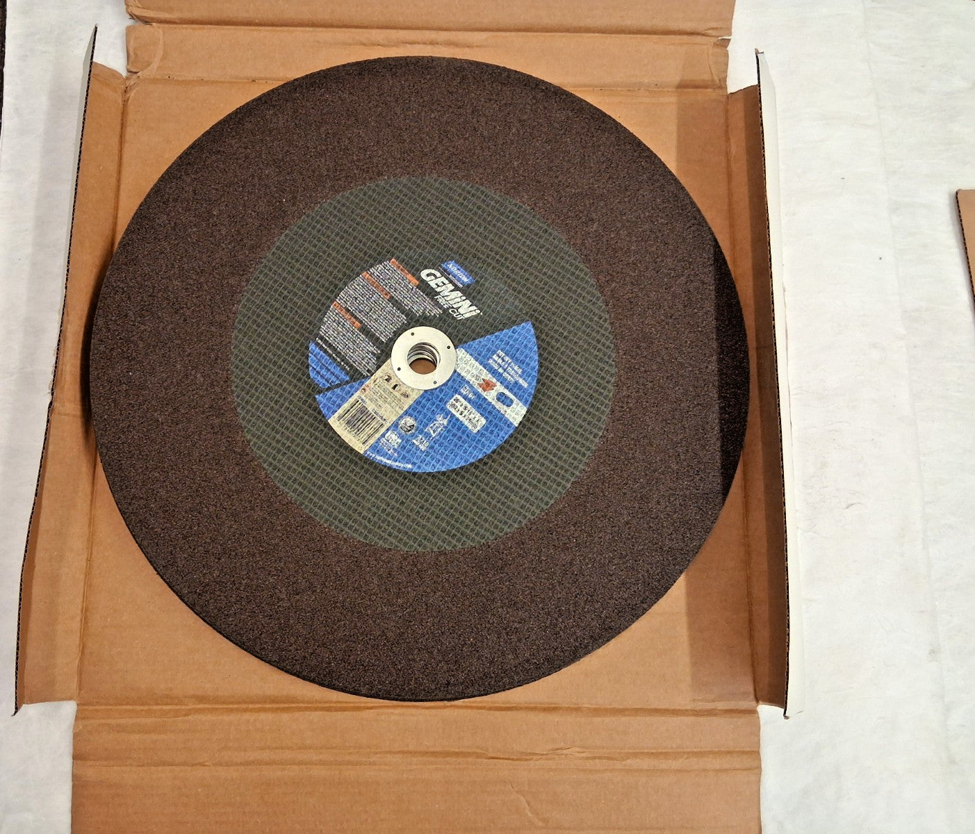 Norton Aluminum Oxide Cutoff Wheels 5pk type 1 20" Dia 1" Hole 6907860