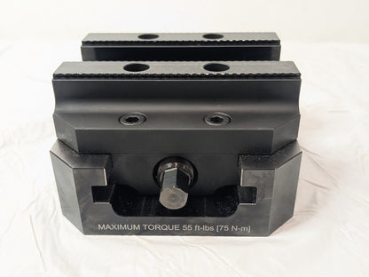 5th Axis Self-Centering Vise Manual 125.7mm x 152.4mm x 73.6mm V562X