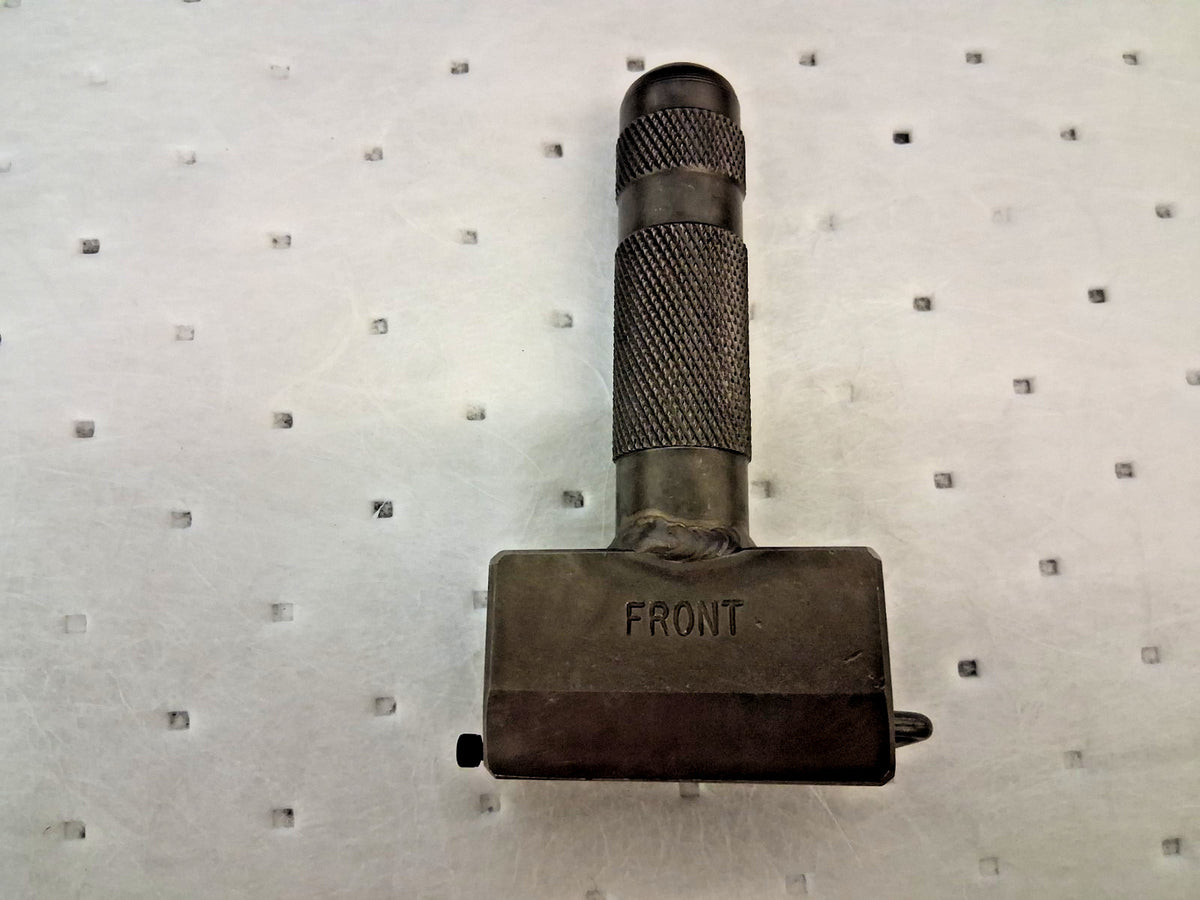 C.H. Hanson 1/8" Character Hand Model Type Holder 27624