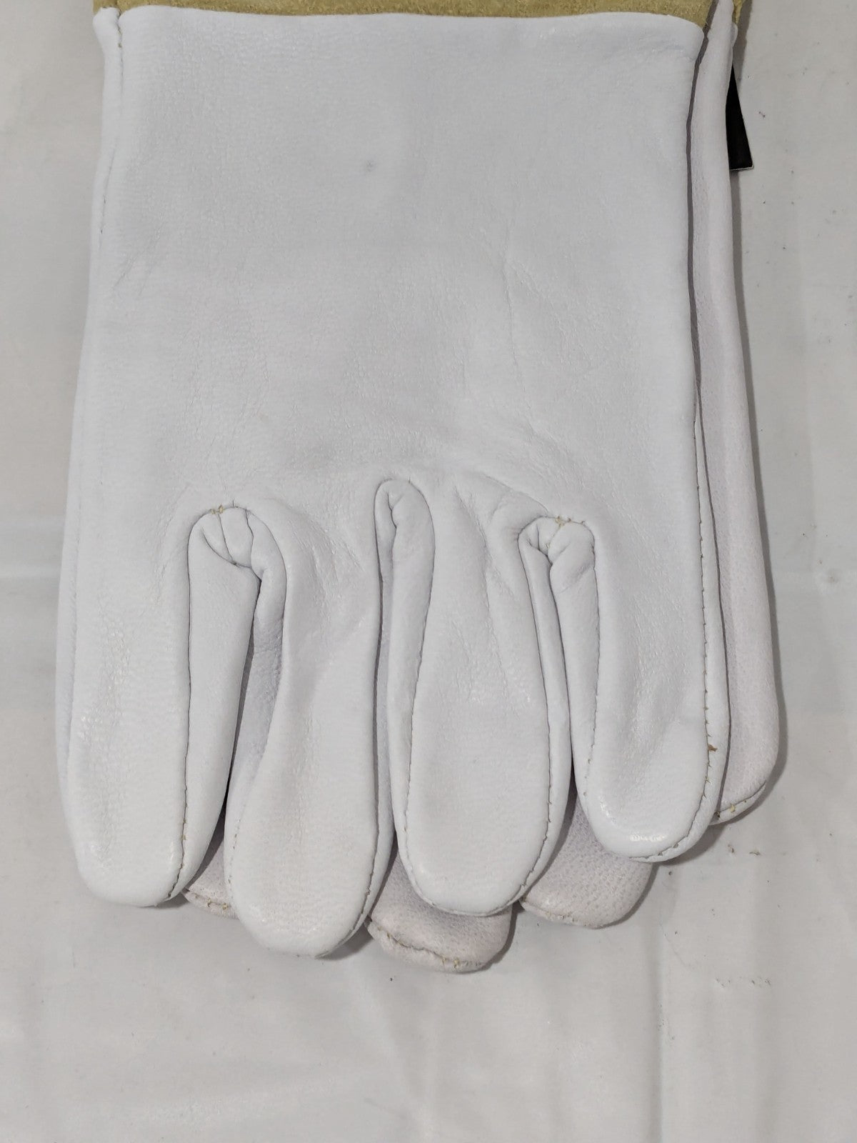 Anchor Capeskin Welding Gloves, X-Large, 4" Gauntlet Qty 2 Pairs 902-120TIG-XL