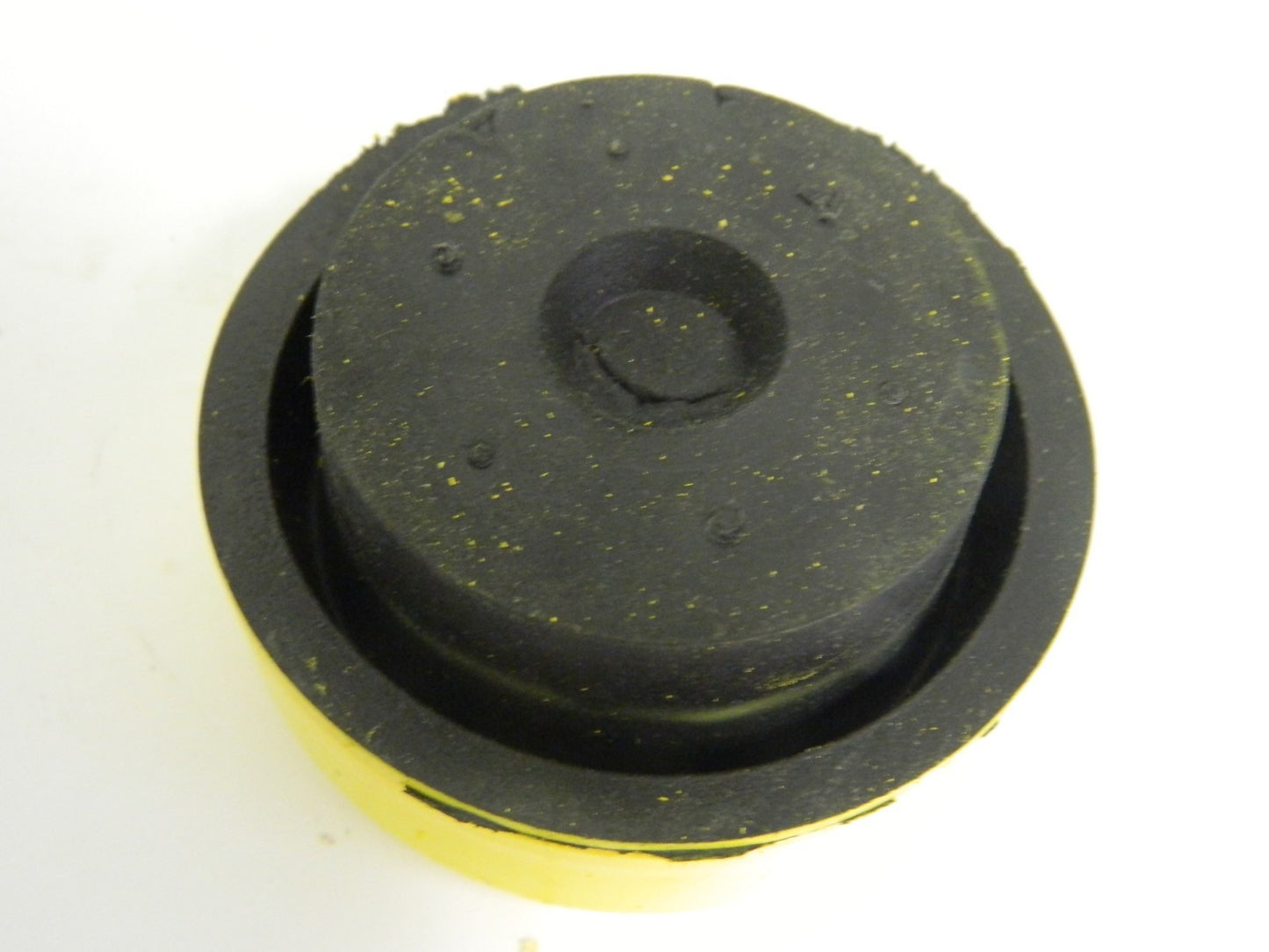 Tech Products 250 Lb Cap Studded Socket Mount Leveling Mount Yellow QTY 2  52221