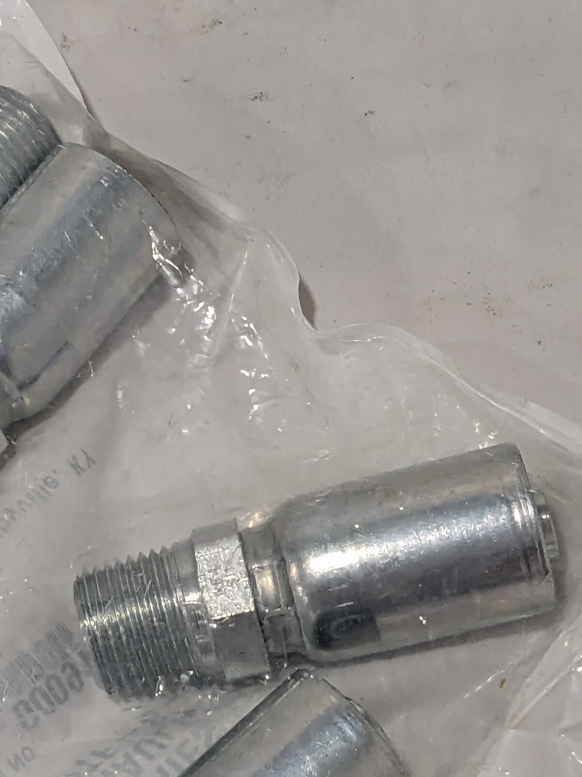 PARKER Hydraulic Hose MPT Fitting: 0.5" ID, 8 mm, 1/2-14 Qty 4 PP-00091