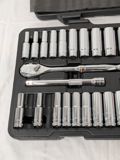 GEARWRENCH Socket Set: Deep Standard, 50 Pc, 3/8" Drive 80550P INCOMPLETE