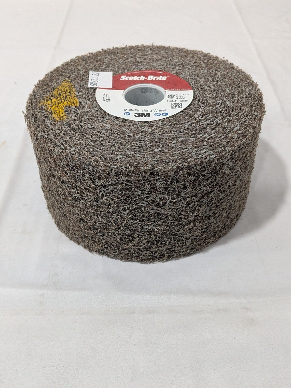 3M Deburring Wheel: 6" X 3" X 1", Density 2, Silicon Carbide 7000148248