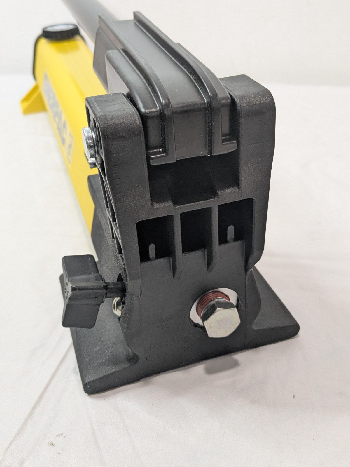 Enerpac 2 Speed Lightweight Hydraulic Hand Pump 10000 PSI P392