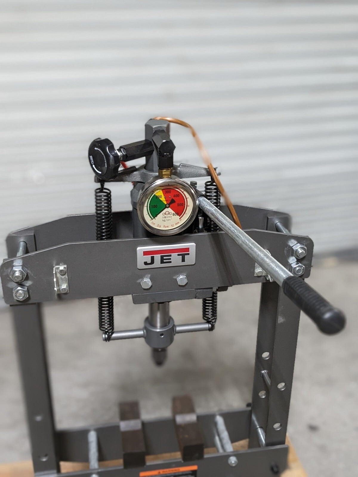 Jet Manual Hydraulic Shop Press 5 Ton Capacity 1-3/4" Ram 4" Stroke 33