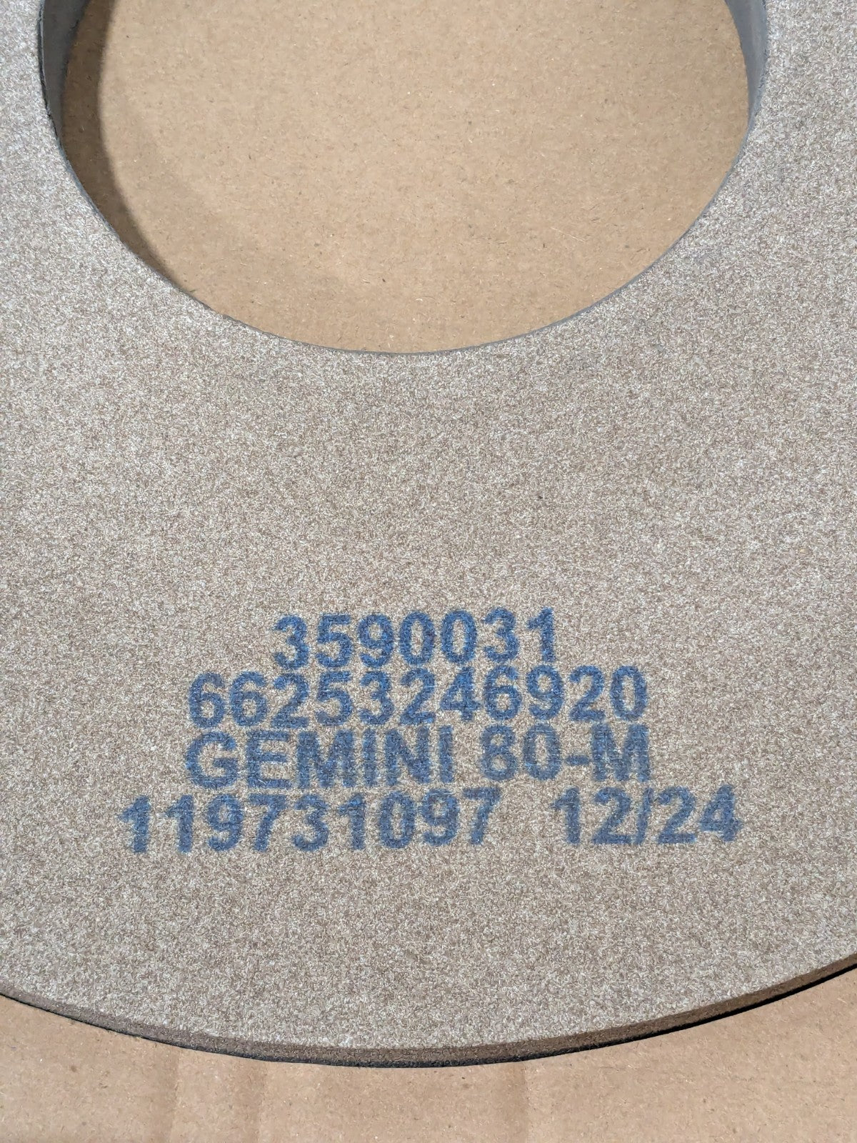 Norton Centerless & Cylindrical Grinding Whee: 14" Dia 1" W 5" Hole 66253246920