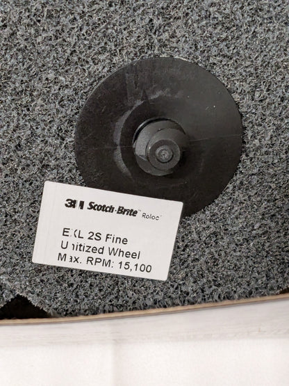 3M Deburring Wheel: 3" Dia, Density 2, Silicon Carbide Box of 10 7100005209