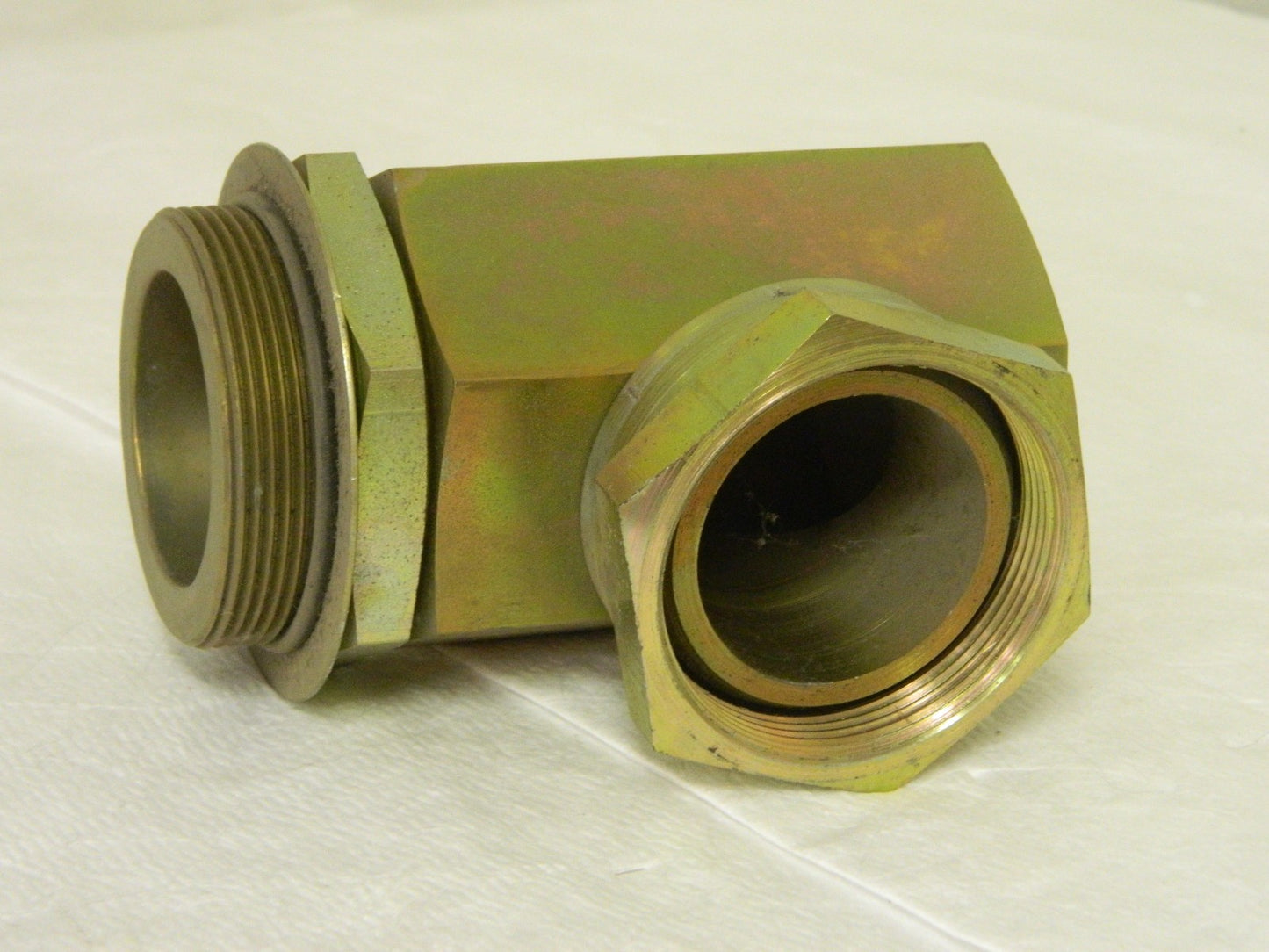 Gates Male O-Ring Boss to Female Pipe Swivel NPSM G60289-3232 90° 32MB-32FPX90