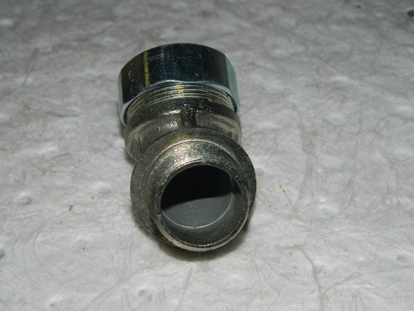 Eaton Elbow Strain Relief Cord Grip 1/4 to 0.35" Watertight 5 Pack #CG7545 350