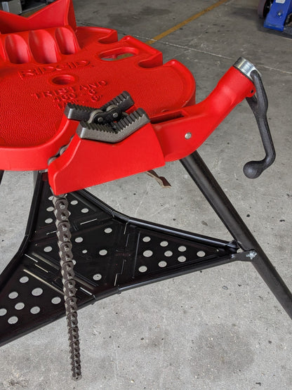 Ridgid Portable Tri-Stand Chain Vise 1/8" to 6" Pipe Capacity 36273