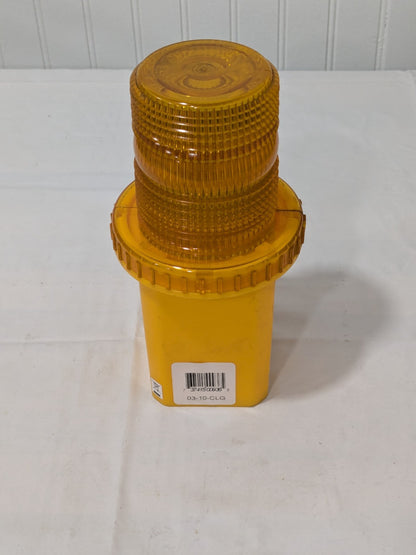 PRO-SAFE 3-1/4" W x 8" H Traffic Cone Light with Mounting Bracket 03-10-CLG