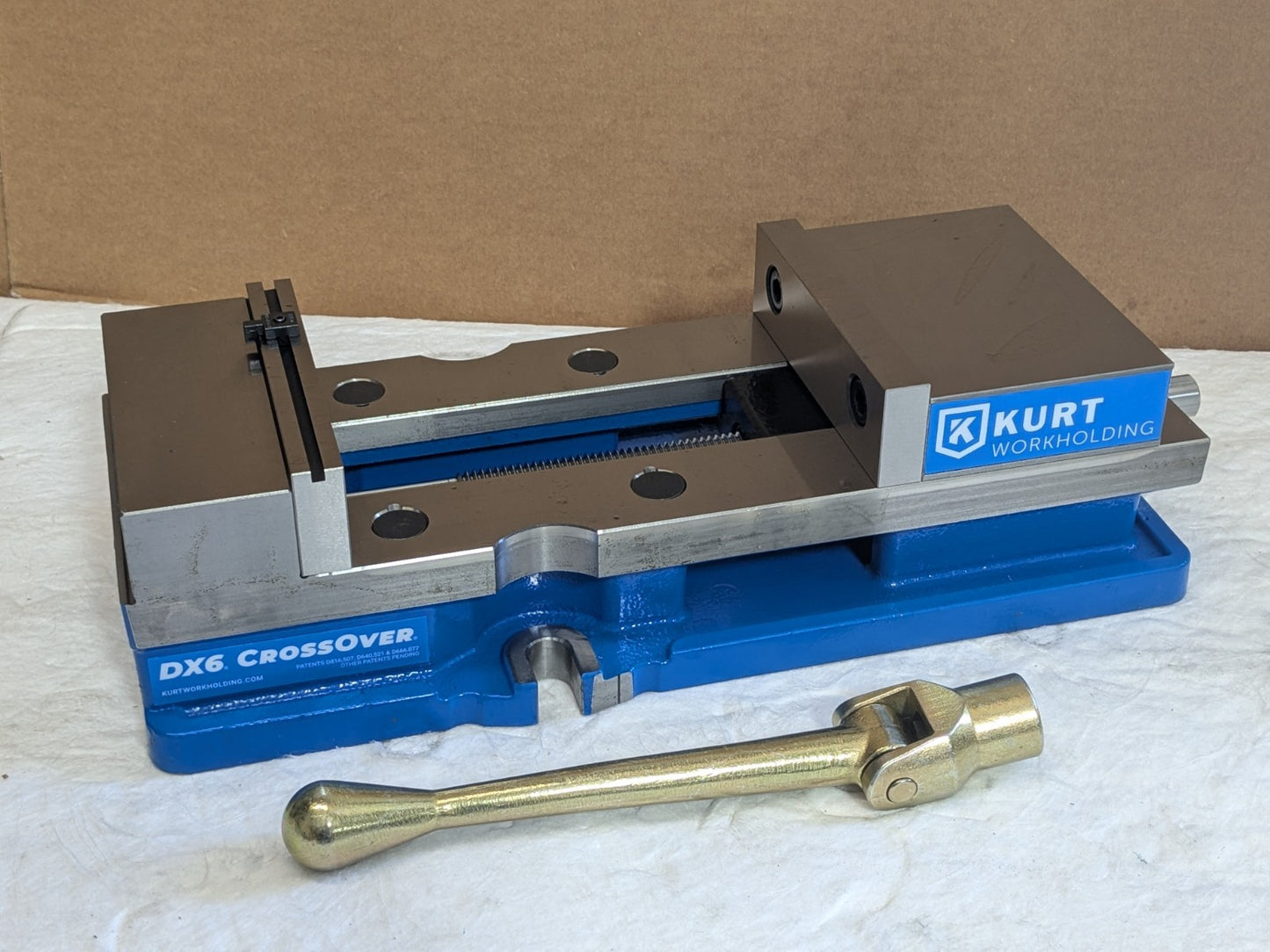 Kurt CrossOver Precision Machine Vise 6" Jaw Width 9" Opening Capacity DX6