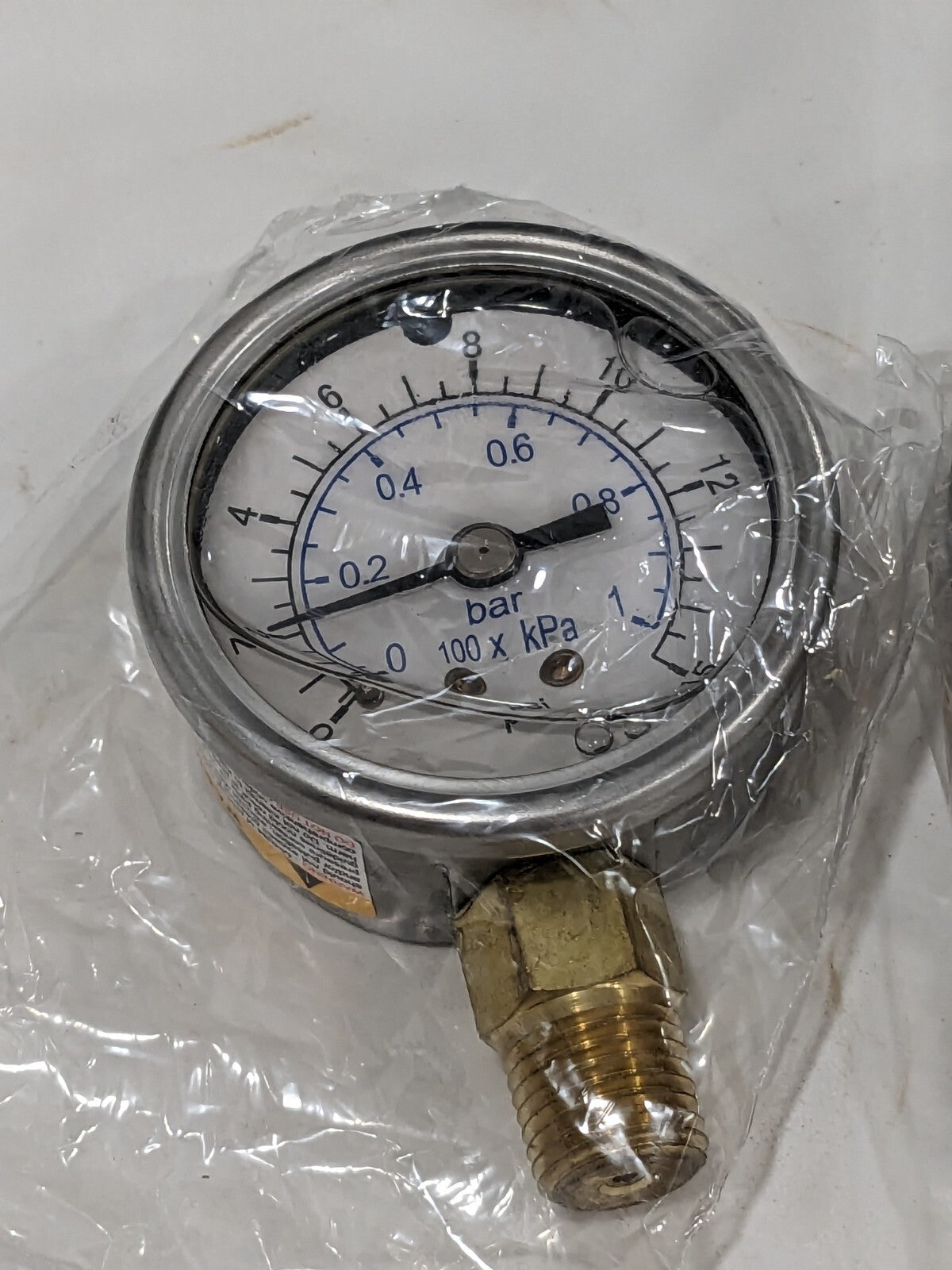 WS Pressure Gauge 2" Dial 15 psi, 1/4" Thread, NPT, Lower Mount Qty 2 115AL20015