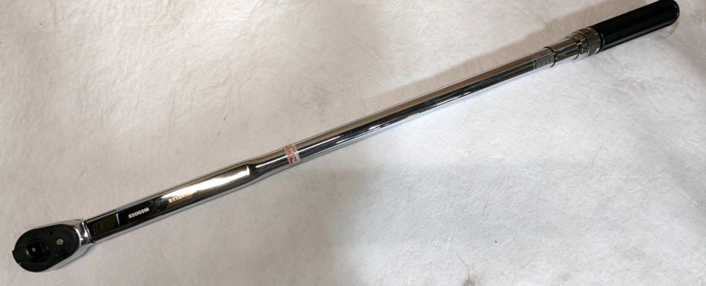 GEARWRENCH  3/4" Drive Racheting Torque Wrench  100-600 ft/lbs.  85065M
