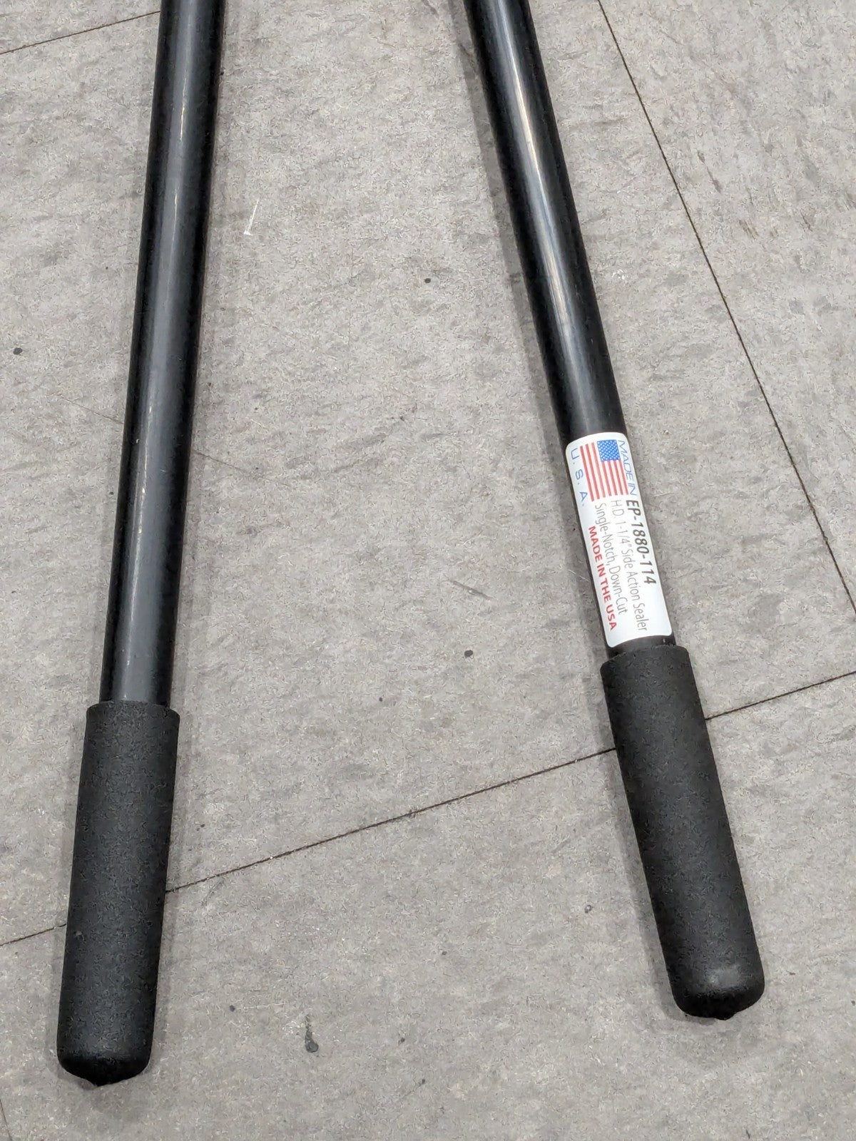 Heavy Duty Single-Notch Side Action Sealer- 1 1/4" for Steel EP-1880-114
