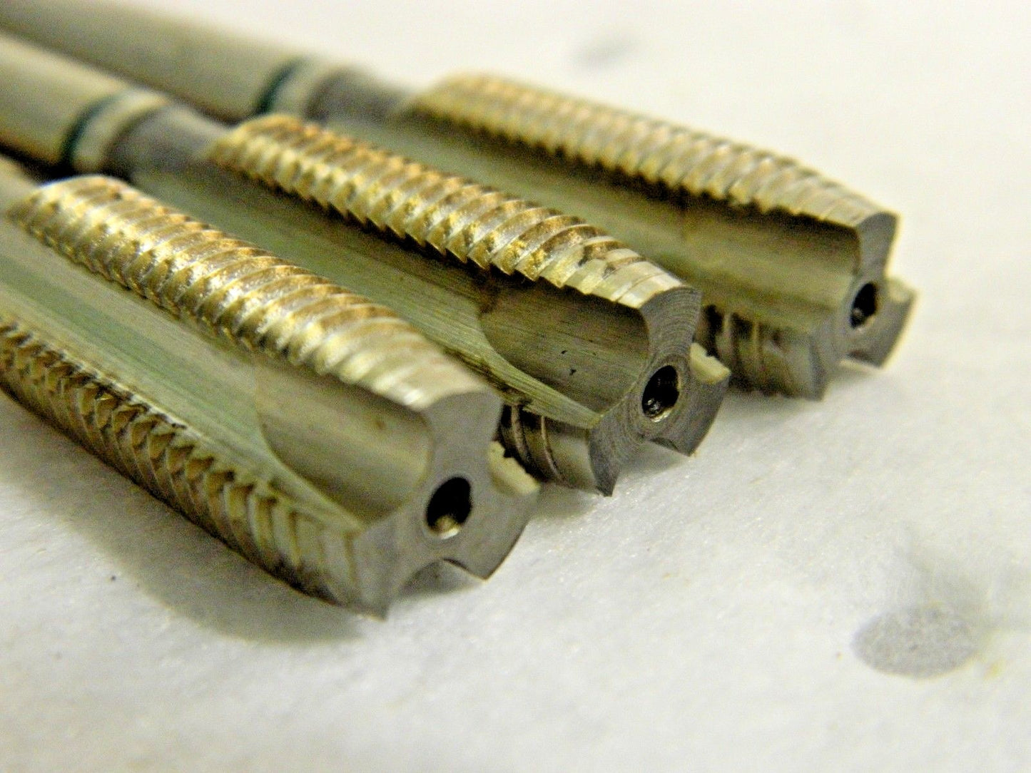 Accupro Spiral Point Taps Vanadium HSS 7/16-20 UNF H3 3FL Qty. 3 #87155776