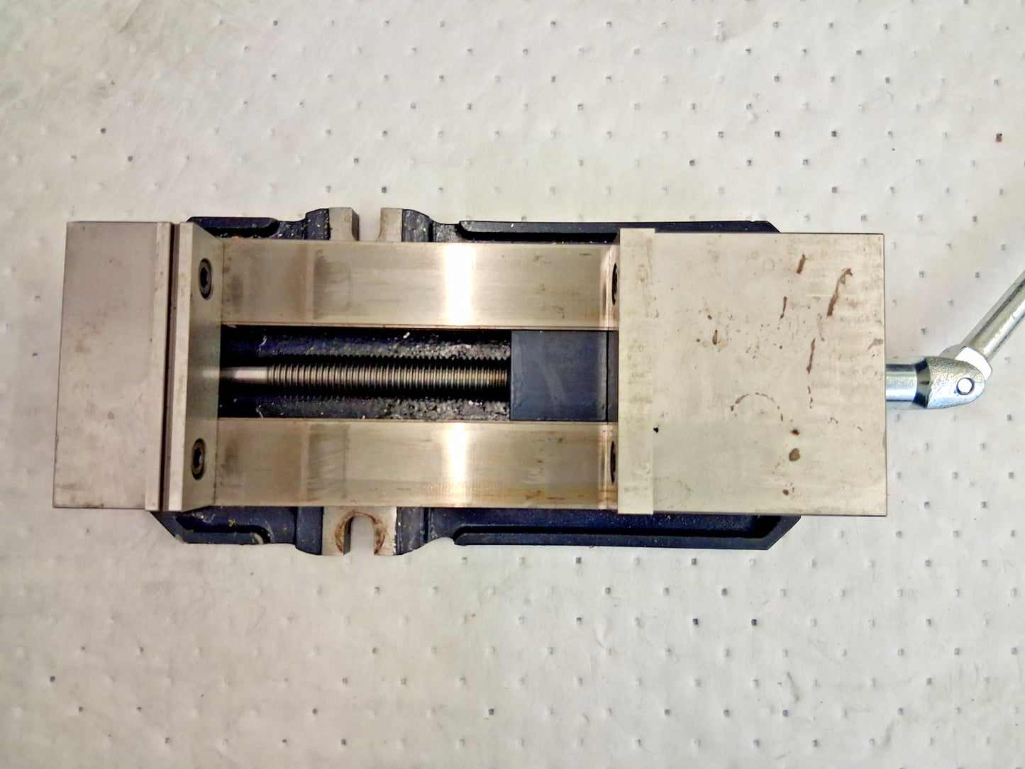 TE-CO Machine Vise Single Station 5.94" Jaw Width 9" Jaw Opening PWS-6900